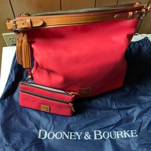 Dooney & Bourke purse with wallet and signature key fob.